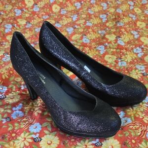 Glitter Round-Toe Black Pumps Heels